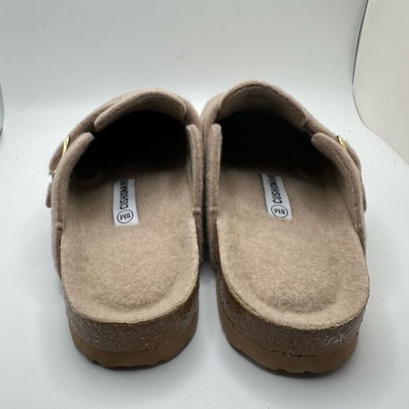 CUSHIONAIRE Womens Clog 8 SAND - Picture 4 of 7